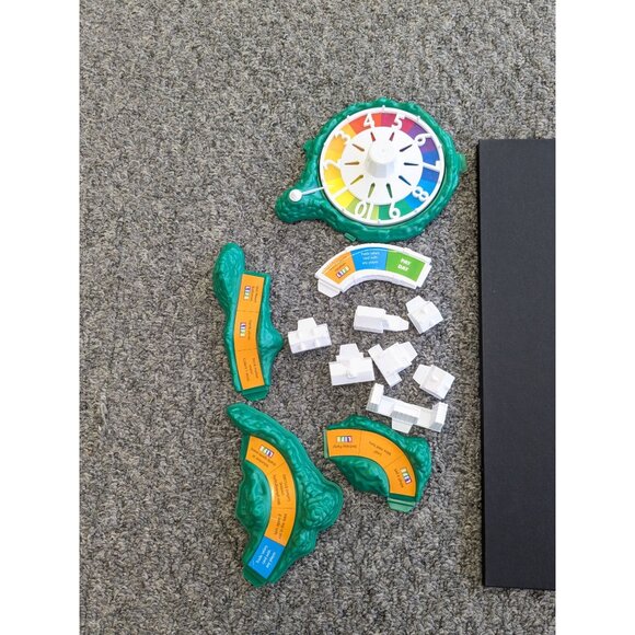 The Game of Life Replacement Parts Board Spinner And Instructions - Picture 7 of 9